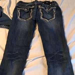 Miss me Capri size 27